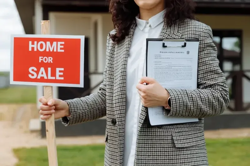 can a house be sold with a lien on it